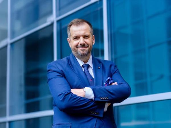 dyrektor bartłomiej guzik